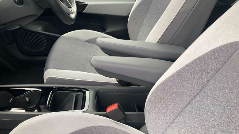 Volkswagen ID.3 107KW Family Pro 58kWh 5dr Auto Electric Hatchback